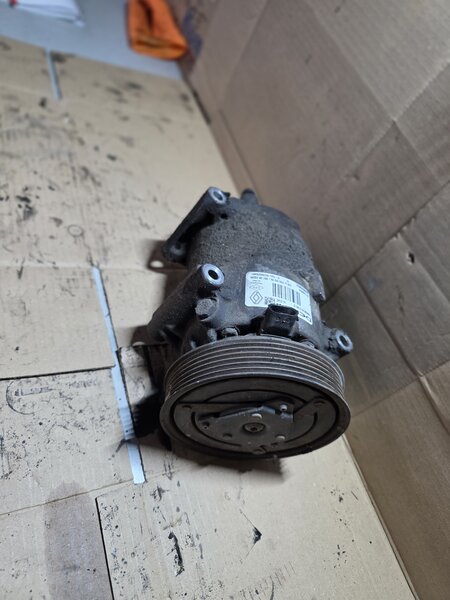 Compresor AC 01140854 1.5 DCI Nissan / Renault